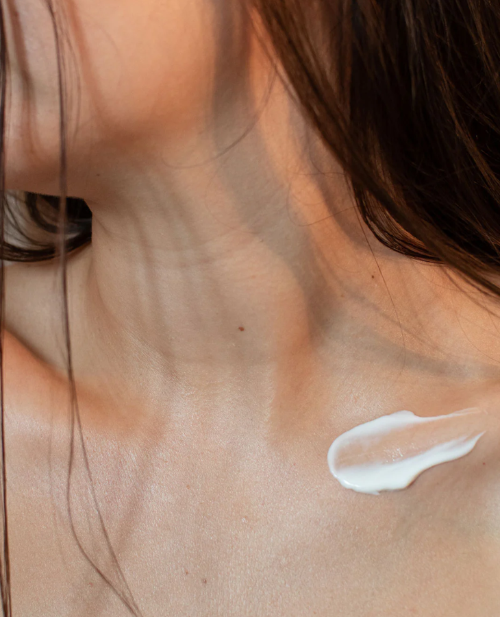 Loción Corporal Bio con Fragancia de Flor de Tiaré - Alecobio